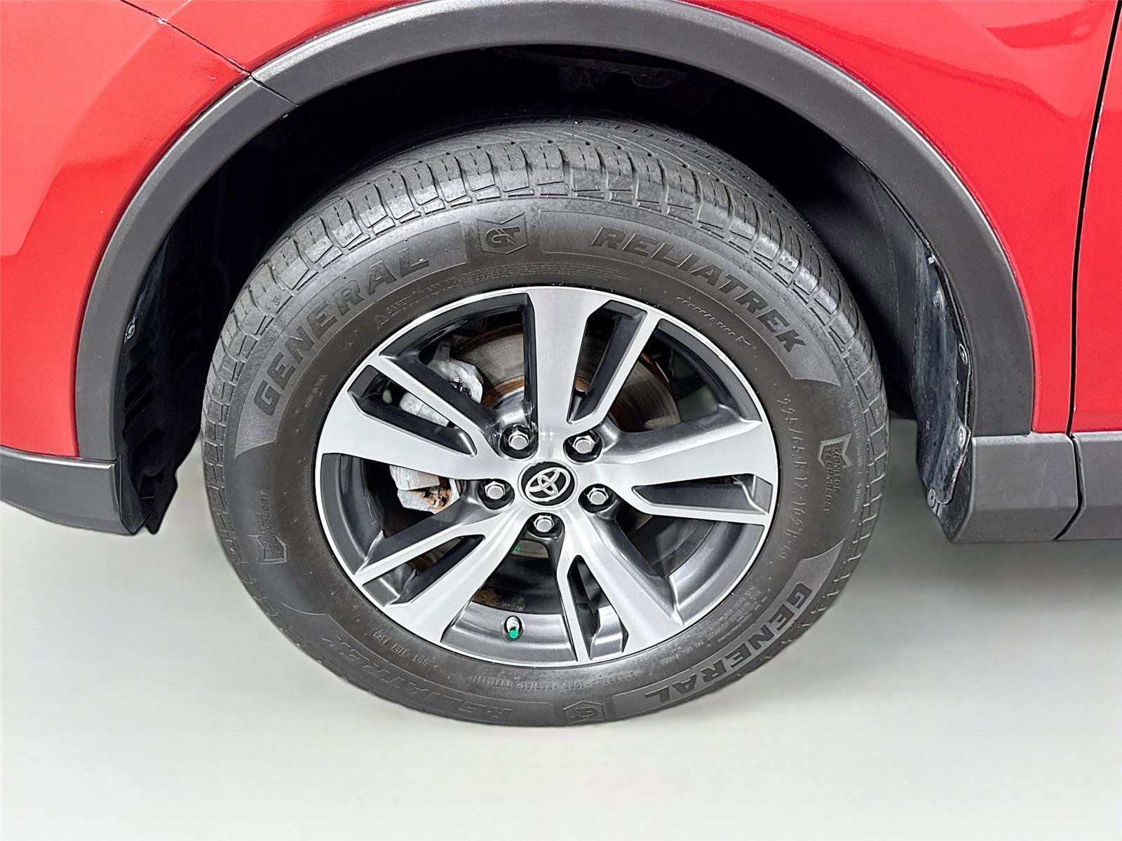 Used 2017 Toyota RAV4 XLE image 43