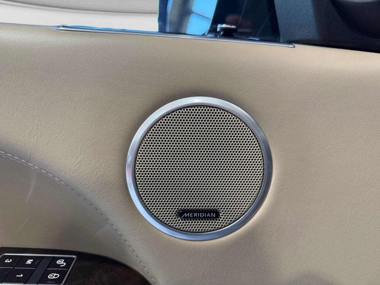 Used 2015 Land Rover Range Rover Long Wheelbase Autobiography AWD/4WD image 27