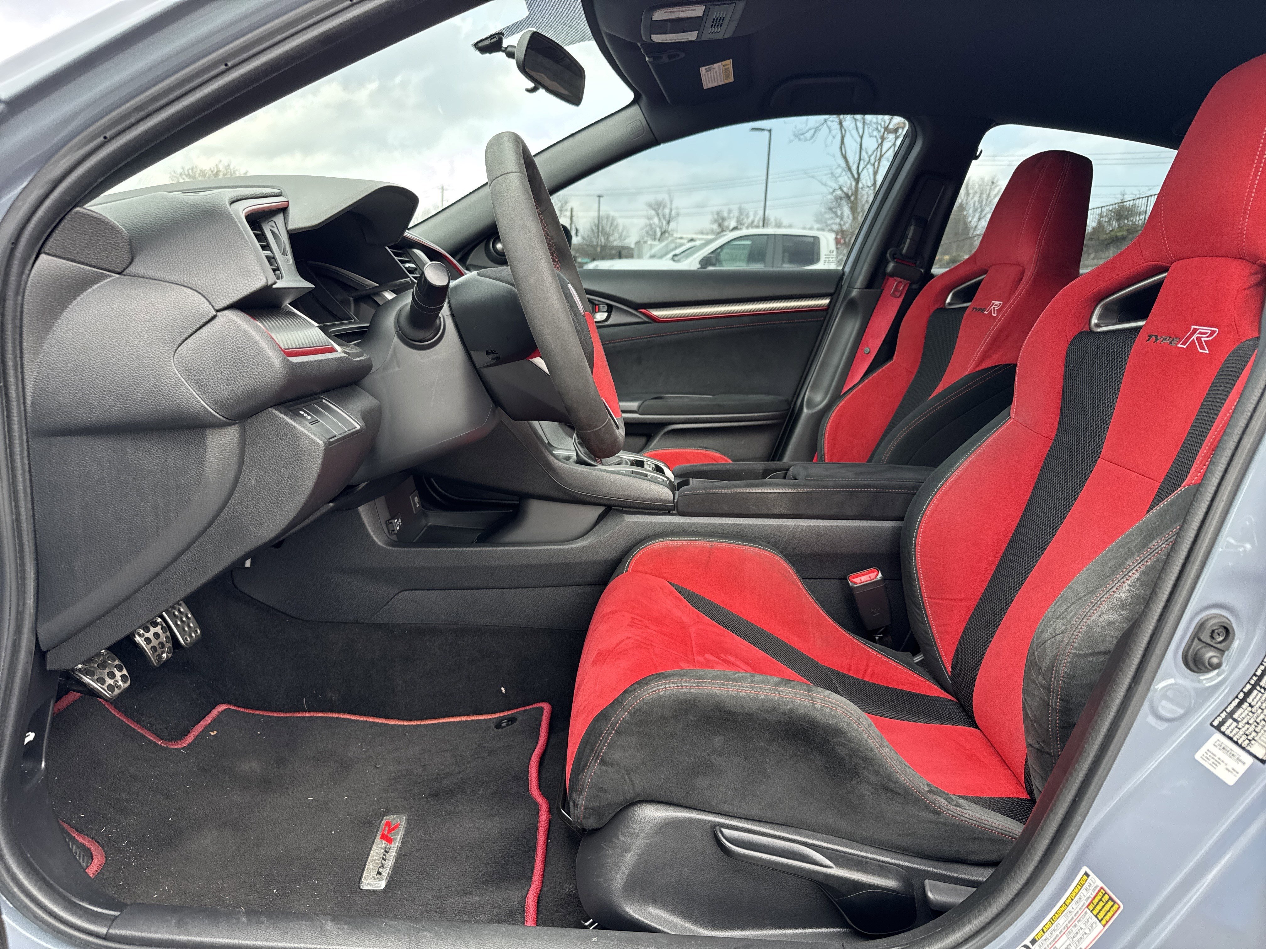 Used 2019 Honda Civic Type R image 16