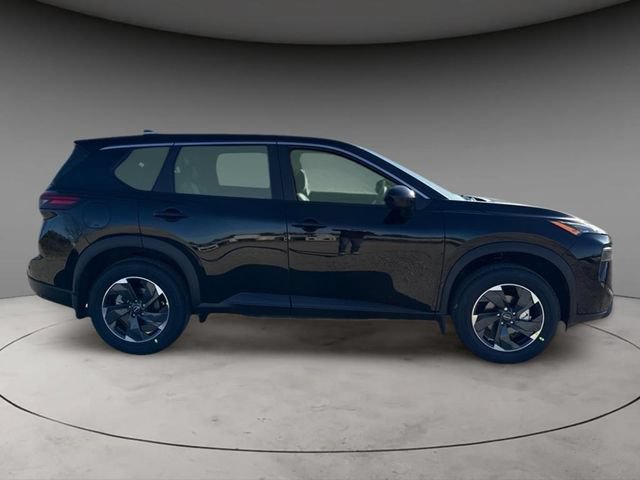 Certified 2026 Nissan Rogue SV AWD/4WD image 11