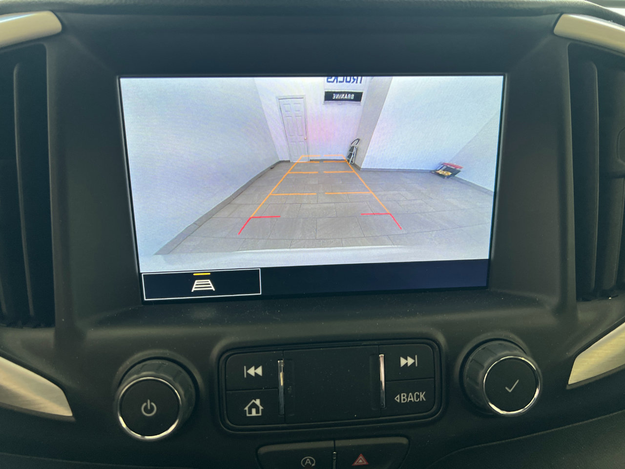 Used 2024 GMC Terrain SLT image 52