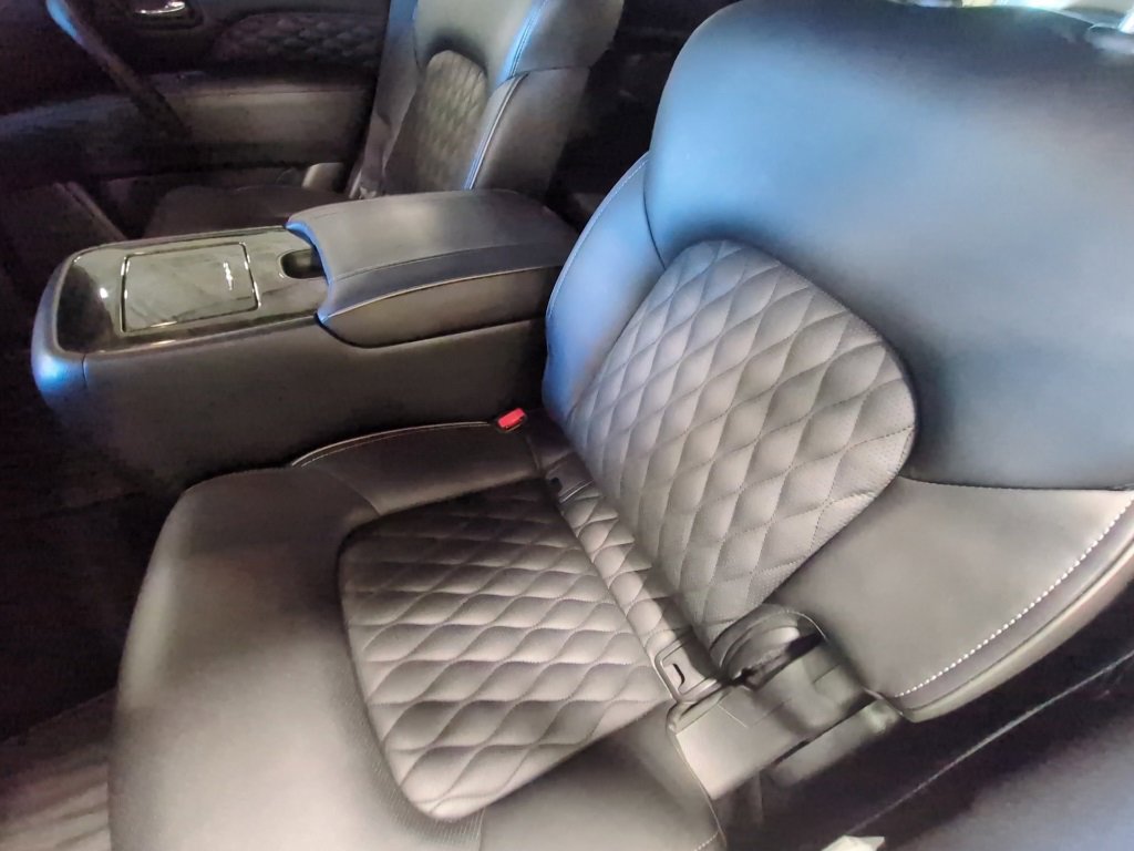 Used 2021 INFINITI QX80 Sensory w/ All-Season Package image 18