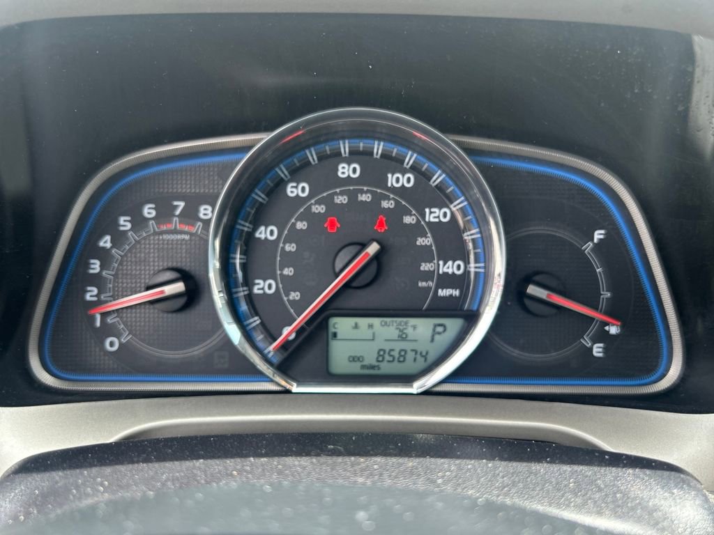 Used 2014 Toyota RAV4 Limited w/ Technology Package image 15