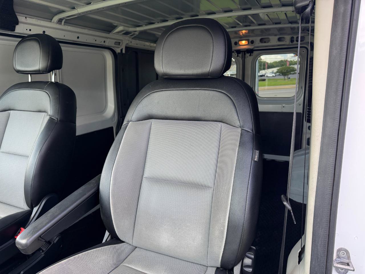 Used 2021 RAM ProMaster 2500 FWD image 28