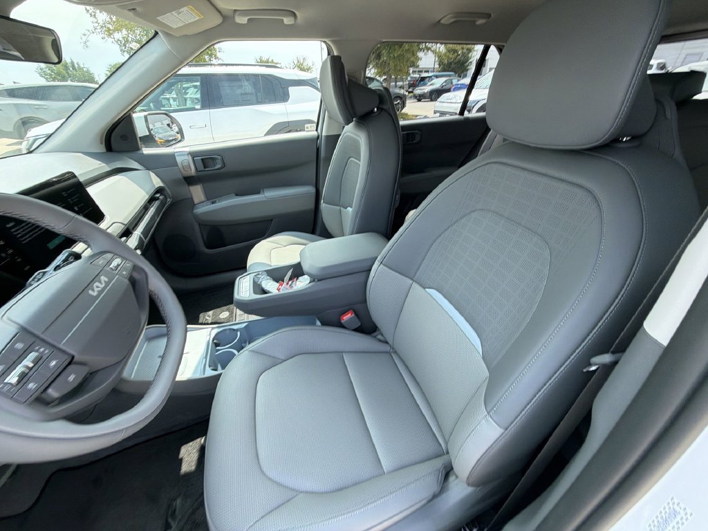 New 2027 Kia EV3 Wind FWD image 14