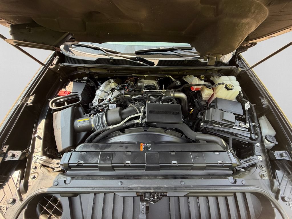 Used 2024 Chevrolet Silverado 3500 High Country w/ High Country Premium Package AWD/4WD image 31