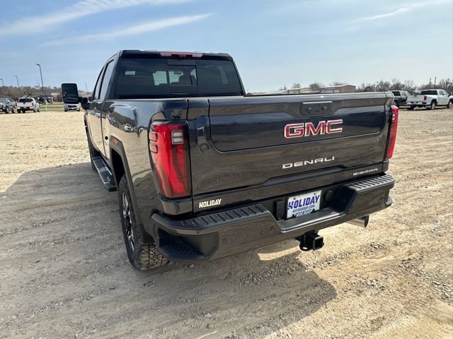 New 2026 GMC Sierra 2500 Denali w/ Denali Reserve Package AWD/4WD image 9