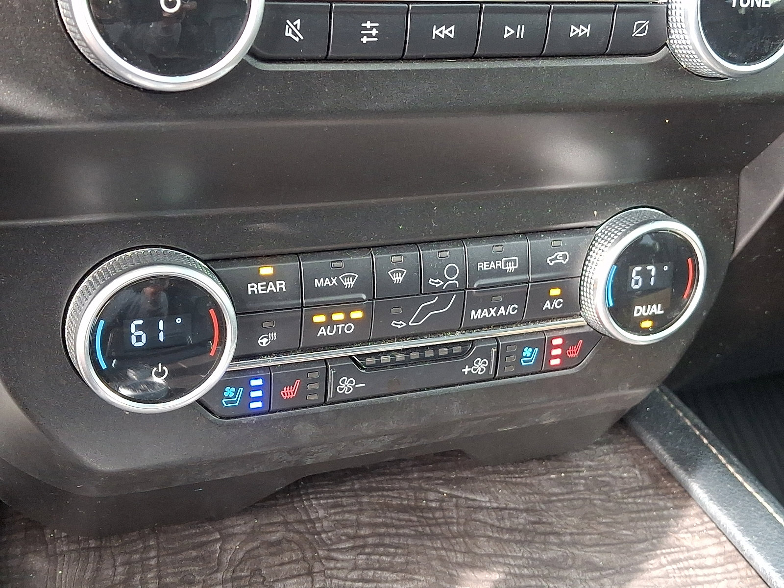 Used 2021 Ford Expedition Max Limited AWD/4WD image 18