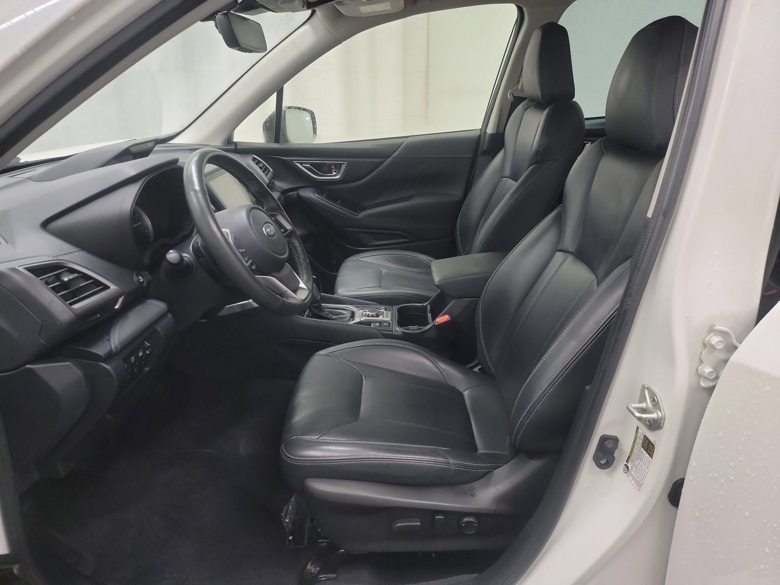 Used 2022 Subaru Forester Touring w/ Popular Package #3 image 12