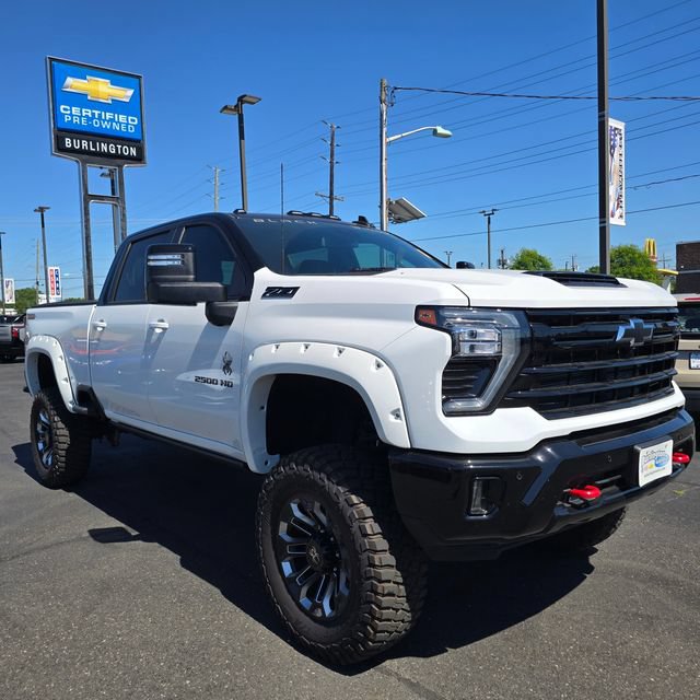 Used 2025 Chevrolet Silverado 2500 LT w/ Trail Boss Package AWD/4WD video 1