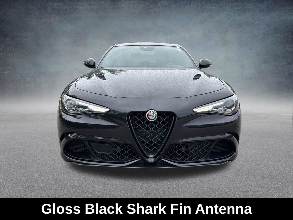 Used 2023 Alfa Romeo Giulia Quadrifoglio RWD image 10