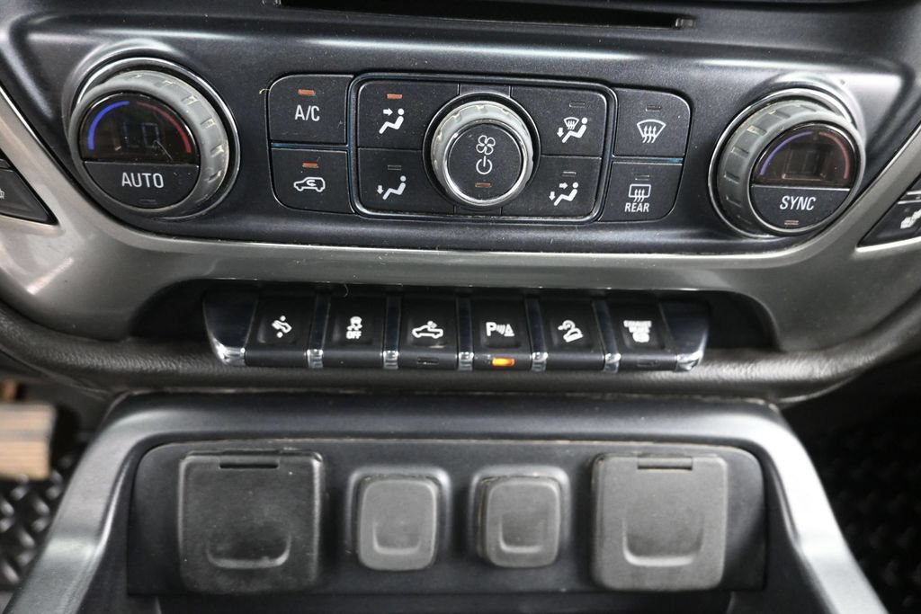 Used 2019 Chevrolet Silverado 2500 LTZ w/ Duramax Plus Package AWD/4WD image 20