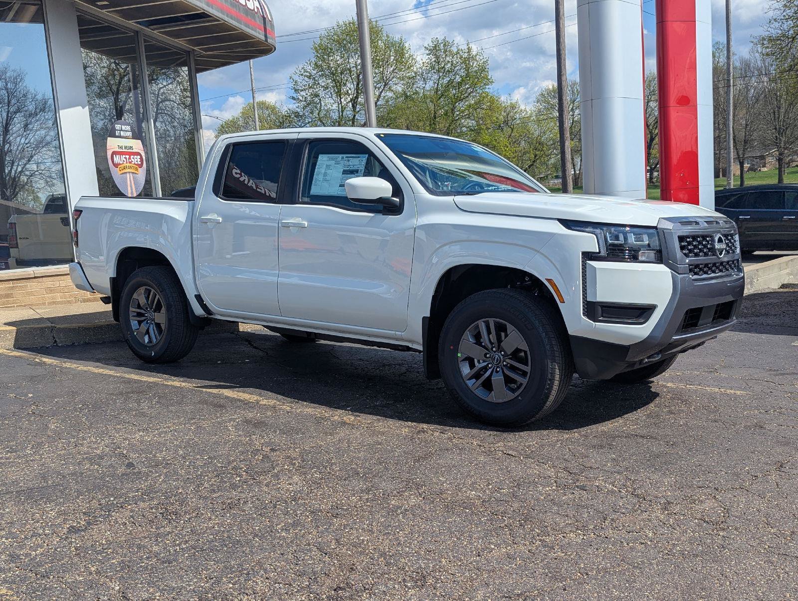 New 2026 Nissan Frontier SV AWD/4WD image 5