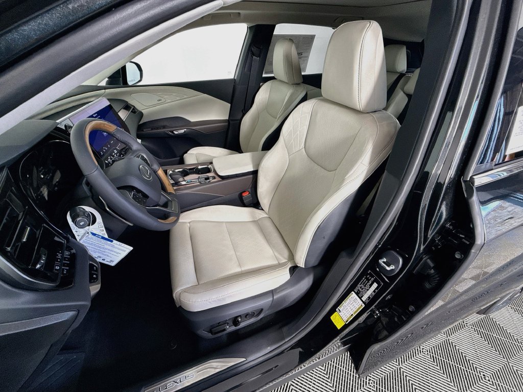 New 2026 Lexus RX 350 w/ Convenience Package AWD/4WD image 16
