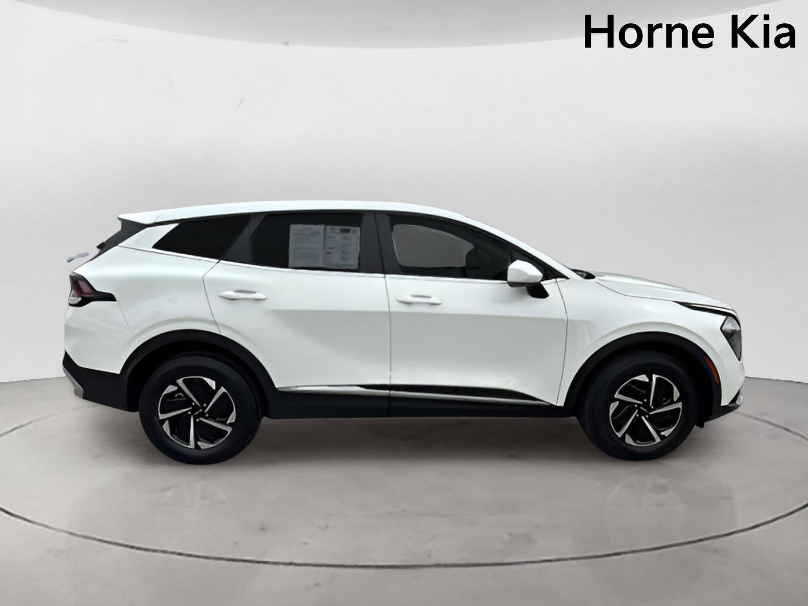 Certified 2023 Kia Sportage LX AWD/4WD image 3