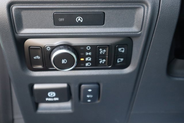 Used 2025 Ford F150 Lariat w/ Equipment Group 502A High image 10