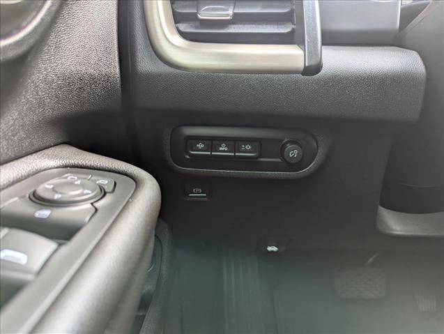 Used 2023 GMC Terrain Denali image 15