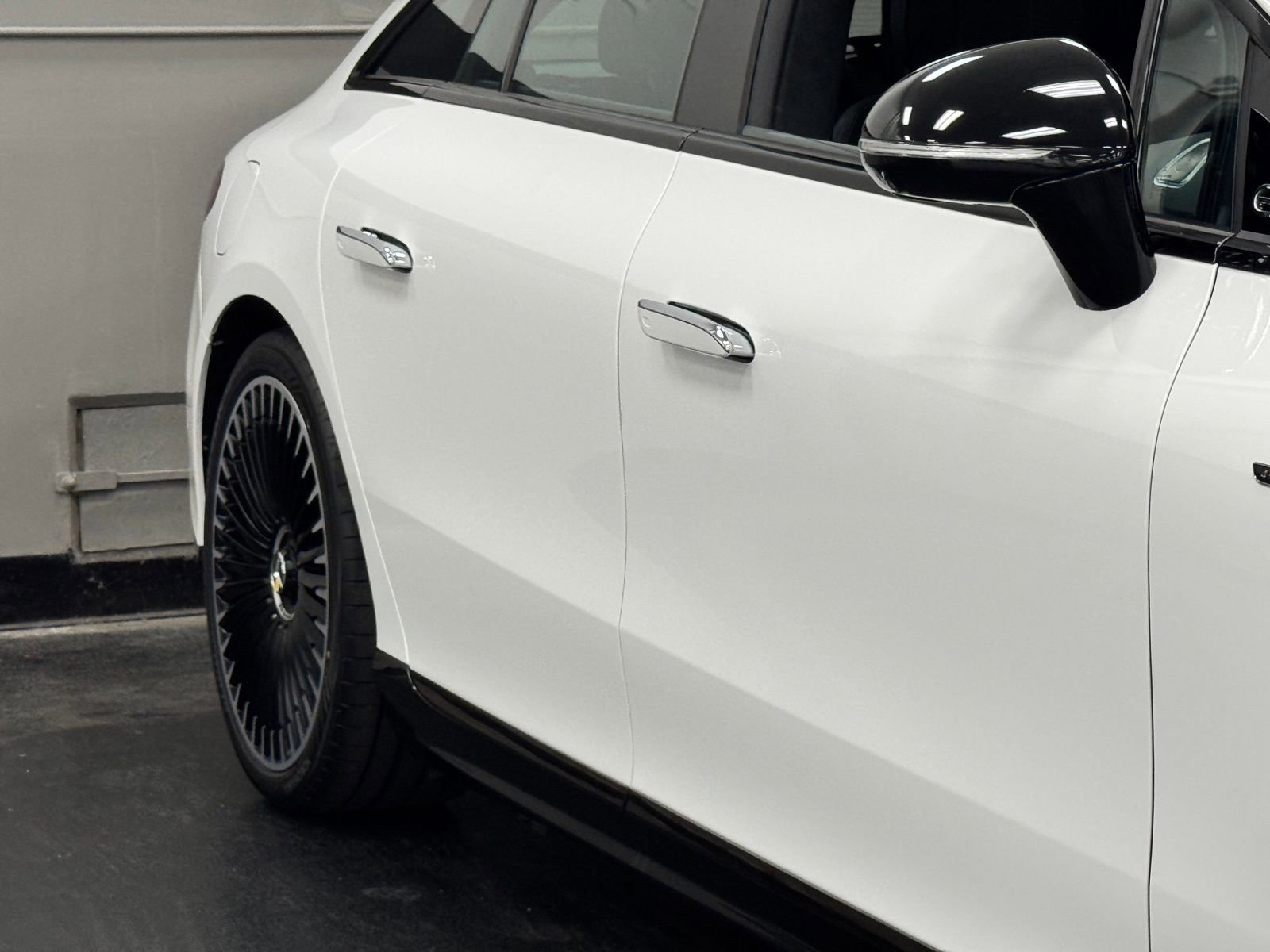 Used 2024 Mercedes-Benz EQS AMG 4MATIC image 5