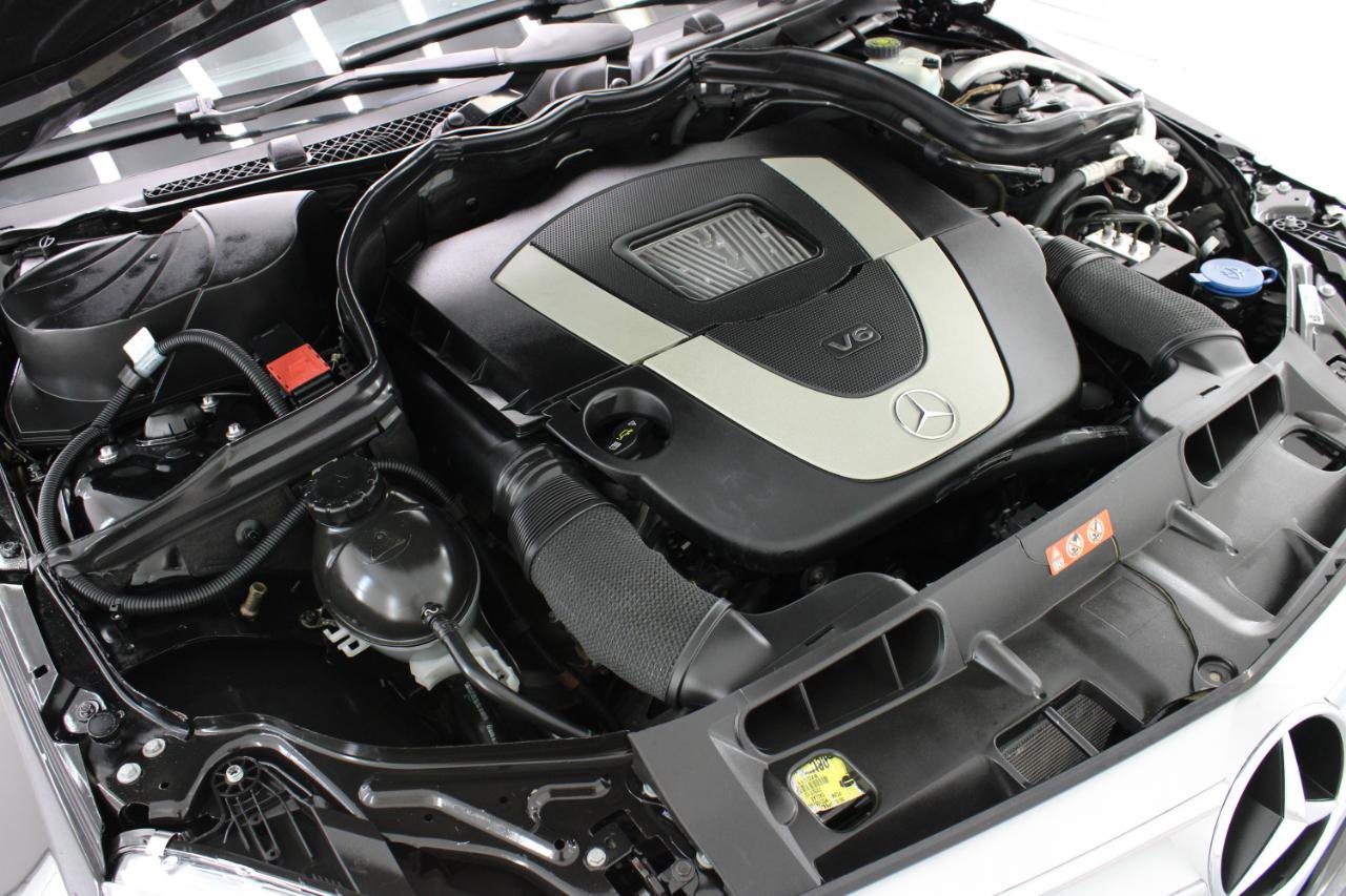 Used 2011 Mercedes-Benz C 300 Sedan image 79