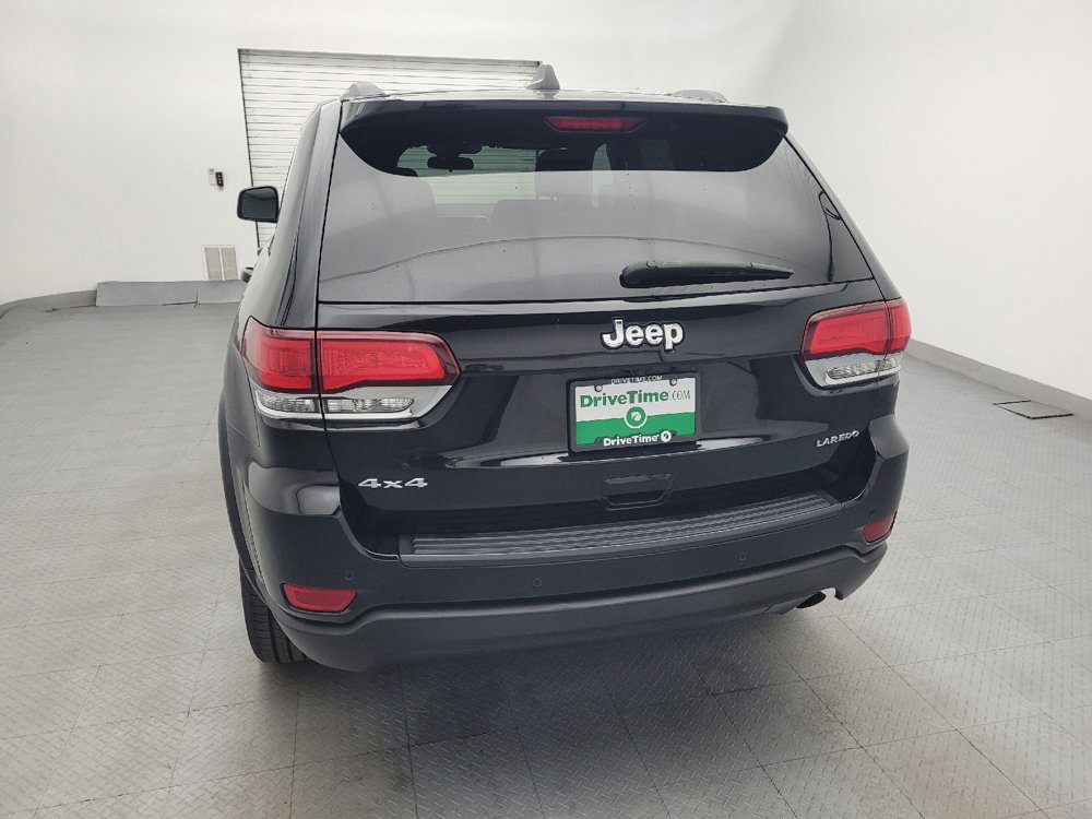 Used 2021 Jeep Grand Cherokee Laredo AWD/4WD image 6