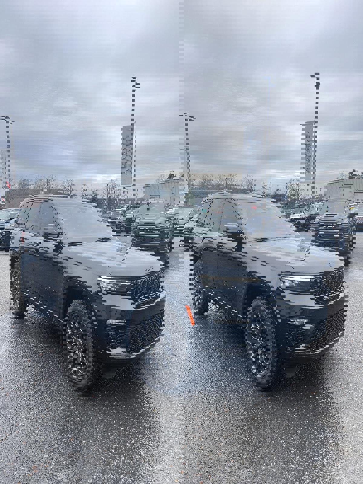 Used 2025 Jeep Grand Cherokee Summit w/ Adv Protech Group IV