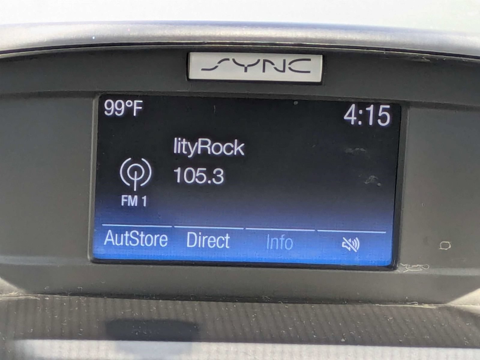 Used 2016 Ford Escape SE FWD image 9