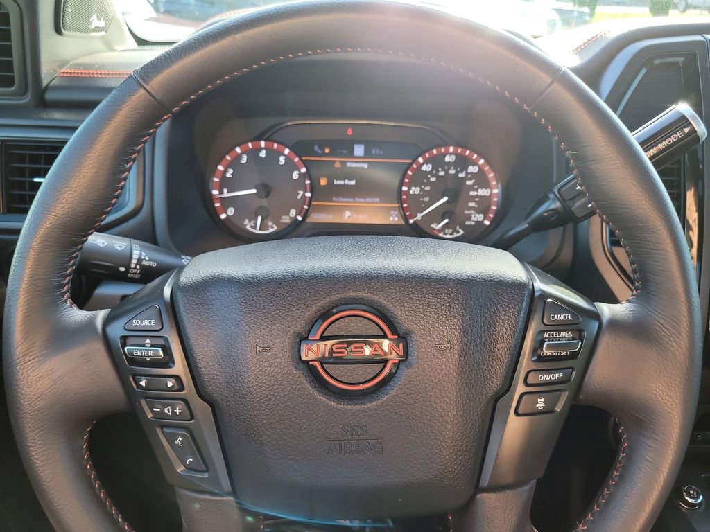 Used 2024 Nissan Titan PRO-4X w/ Pro-4x Convenience Package image 26