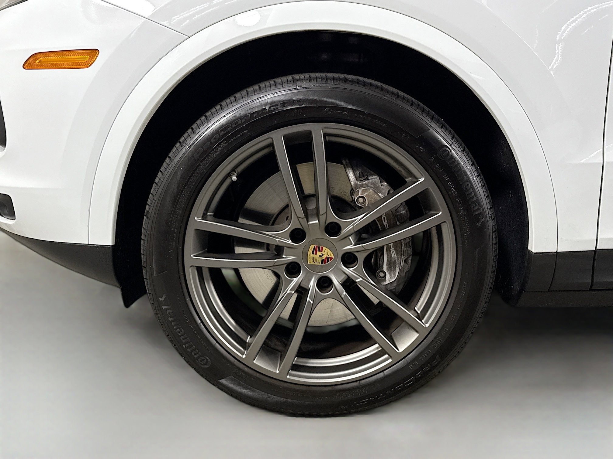 Certified 2022 Porsche Cayenne image 31