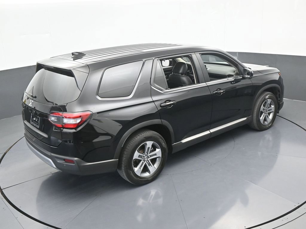 Used 2025 Honda Pilot EX-L image 53
