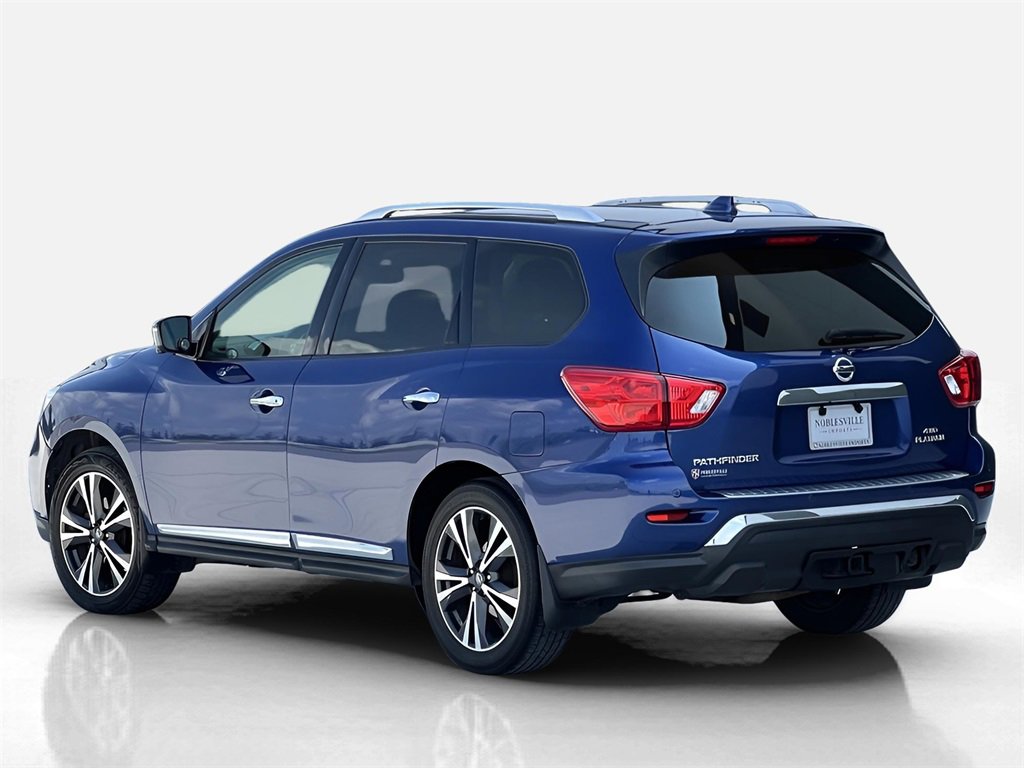 Used 2020 Nissan Pathfinder Platinum image 5