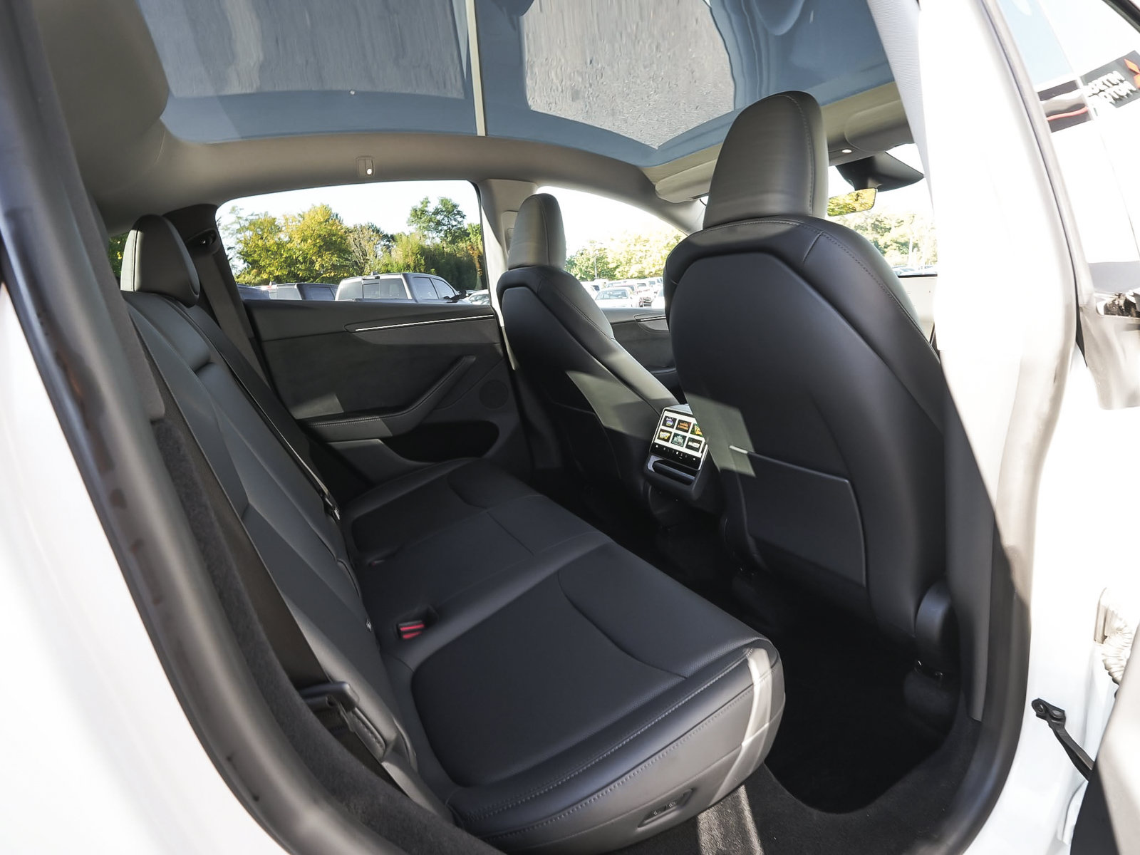 Used 2026 Tesla Model Y Long Range AWD/4WD image 38