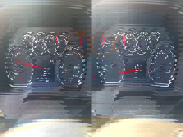 Used 2019 Chevrolet Silverado 1500 RST image 2