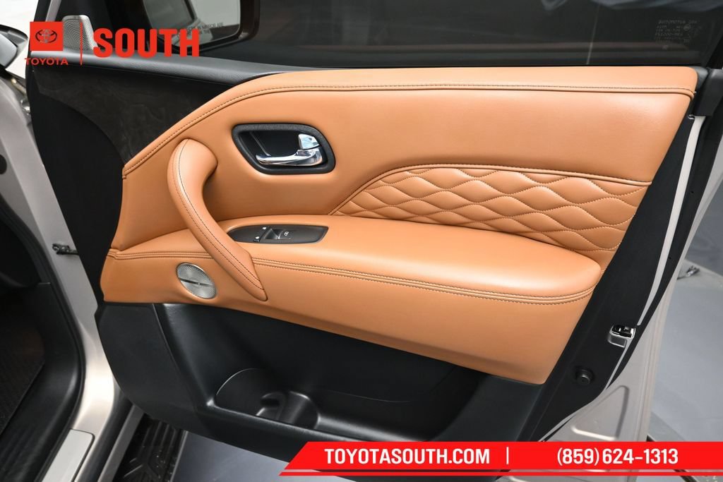 Used 2024 INFINITI QX80 Sensory AWD/4WD image 40