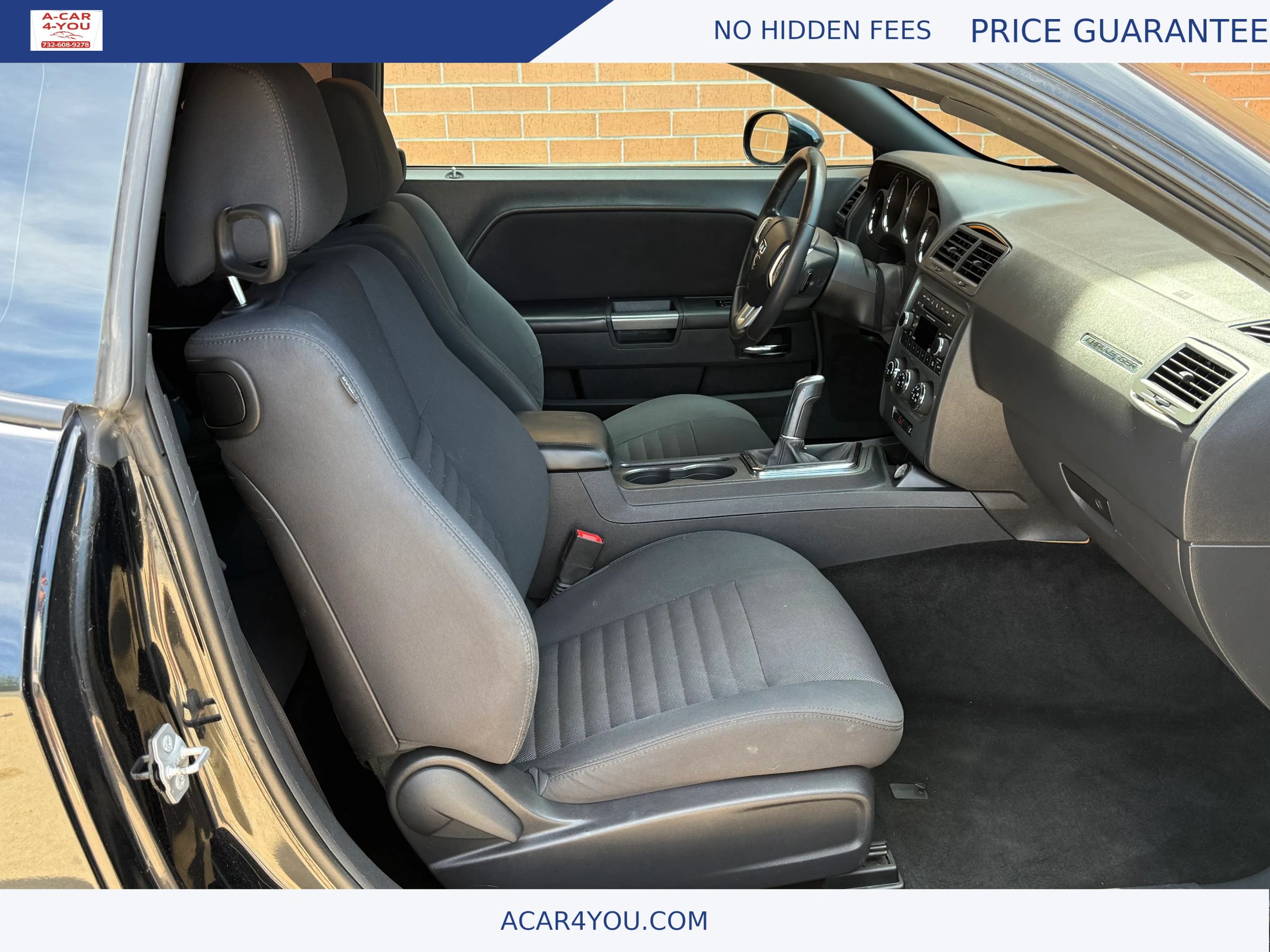 Used 2014 Dodge Challenger R/T RWD image 15