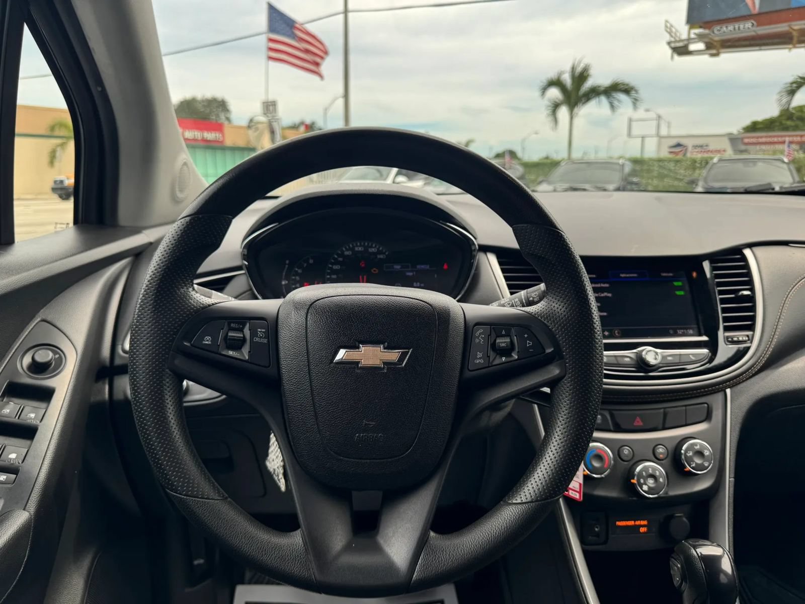 Used 2020 Chevrolet Trax LS w/ Tint and Cruise Package FWD image 10