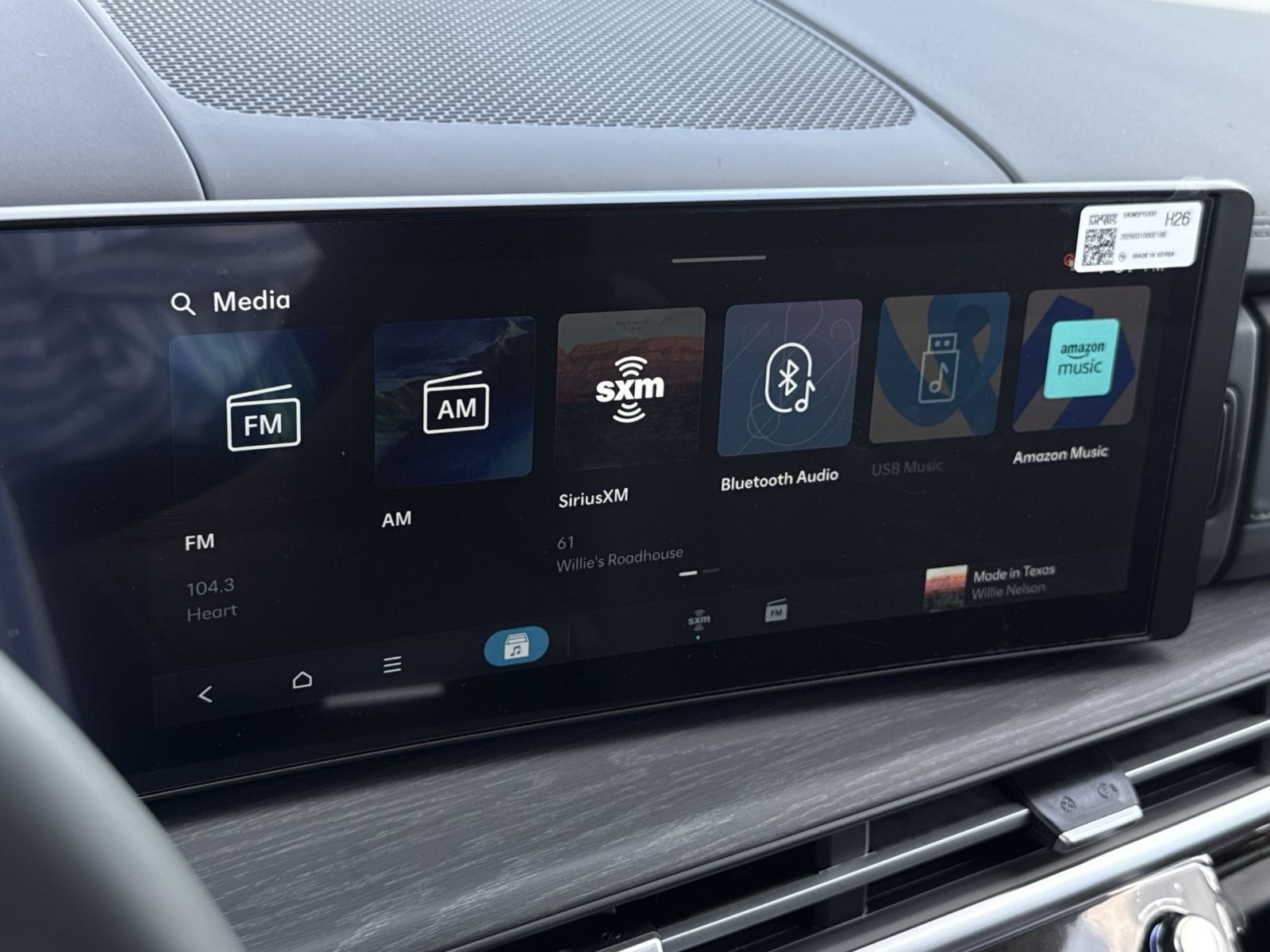 New 2026 Hyundai Santa Fe Limited AWD/4WD image 18