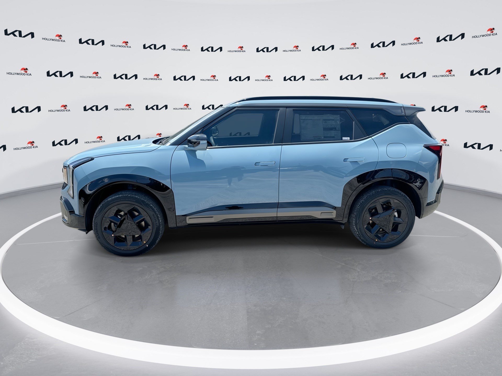 New 2027 Kia Seltos X-Line S w/ X-Line S Premium Package AWD/4WD image 5