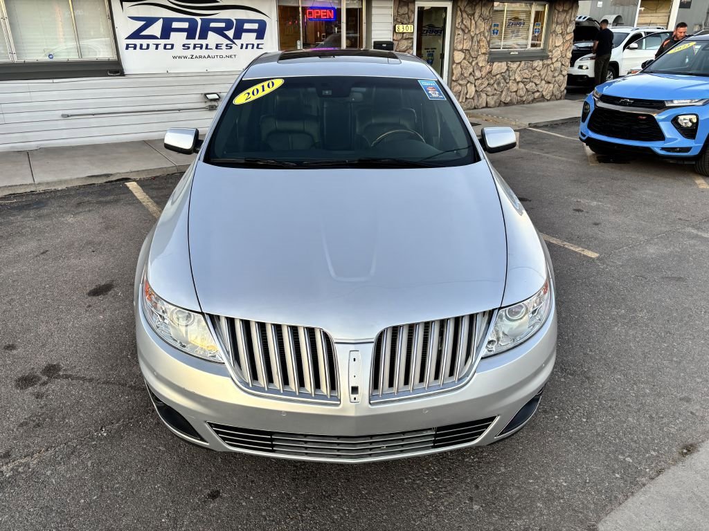 Used 2010 Lincoln MKS AWD image 10