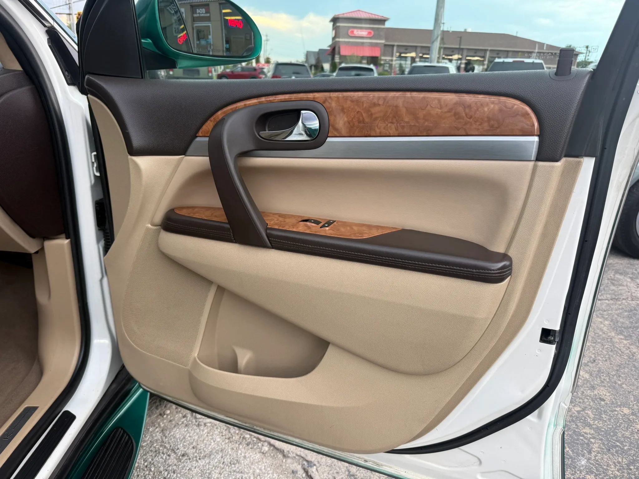 Used 2012 Buick Enclave Leather FWD image 23