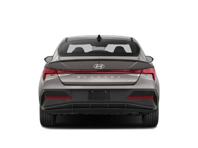 Used 2025 Hyundai Elantra SEL FWD image 8