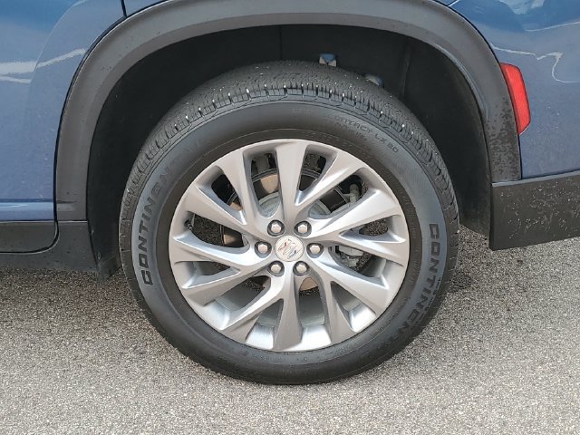 Used 2025 Buick Enclave Preferred w/ Trailering Package, 5000 lbs. FWD image 38