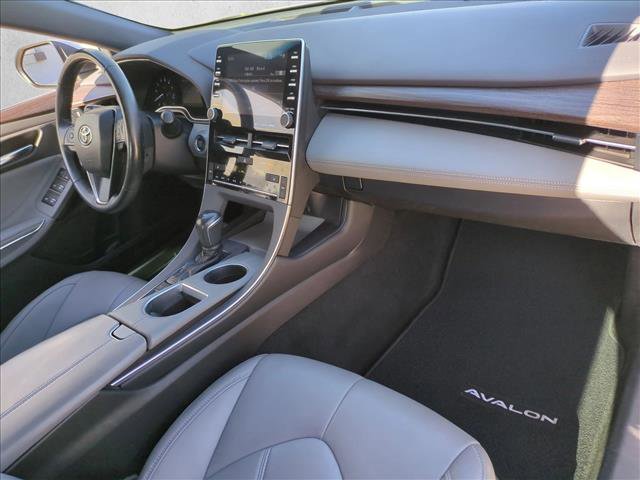 Certified 2021 Toyota Avalon XLE FWD image 21