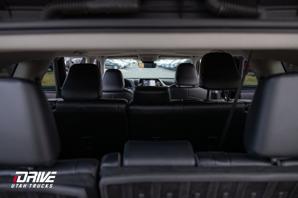 Used 2021 Toyota Highlander XLE image 21