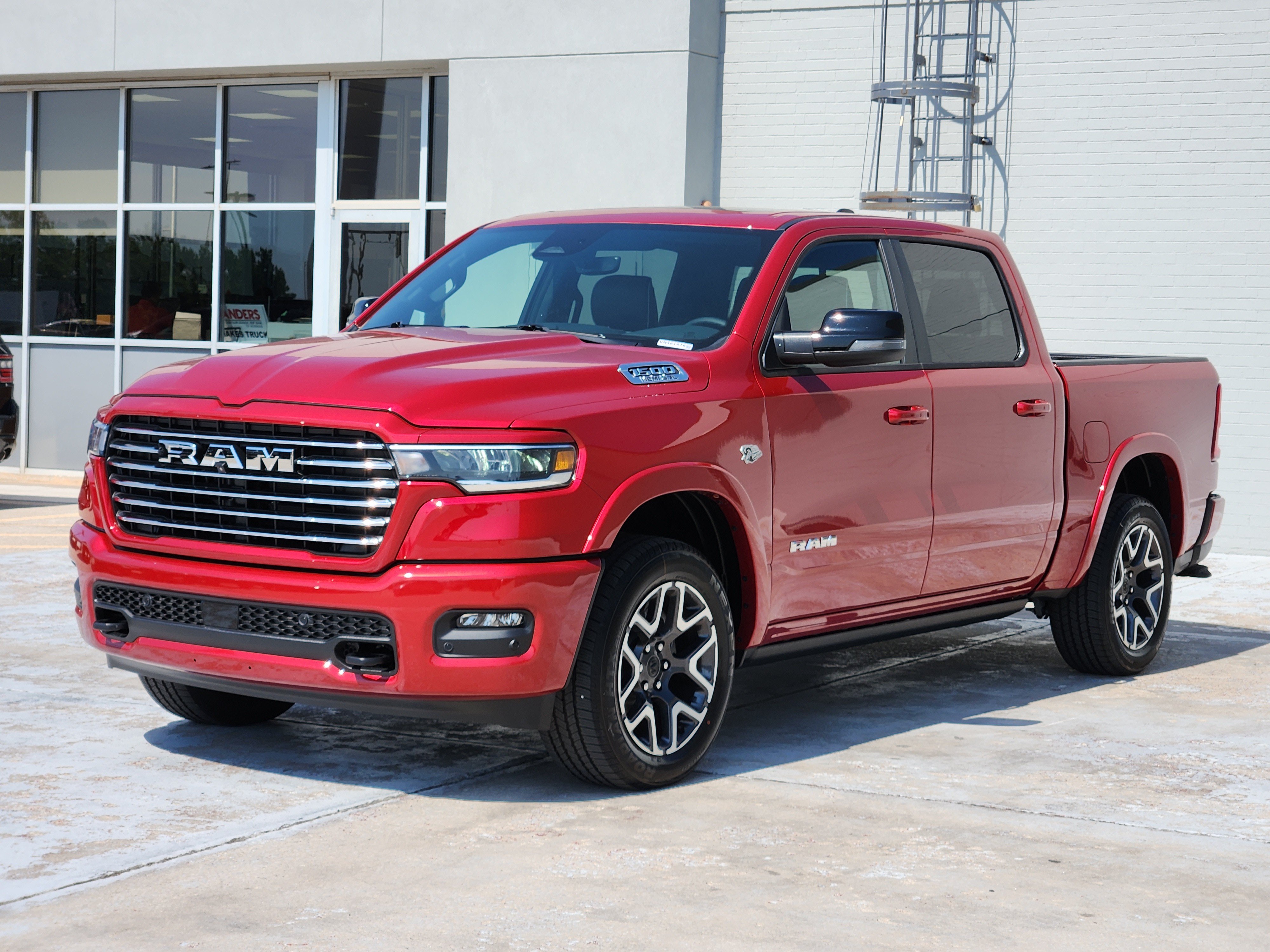 New 2027 RAM 1500 Laramie AWD/4WD image 2