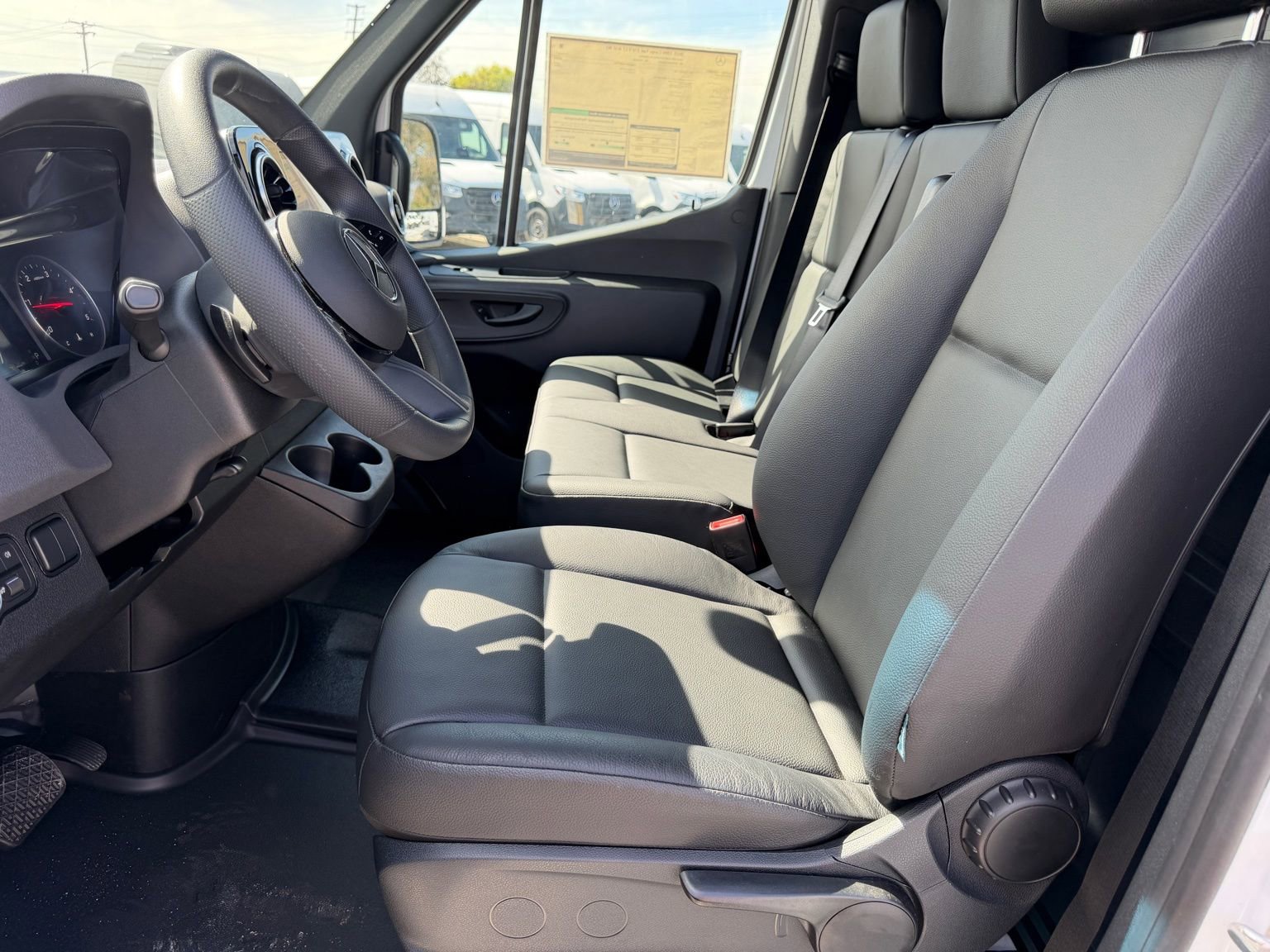 New 2025 Mercedes-Benz Sprinter 2500 image 19
