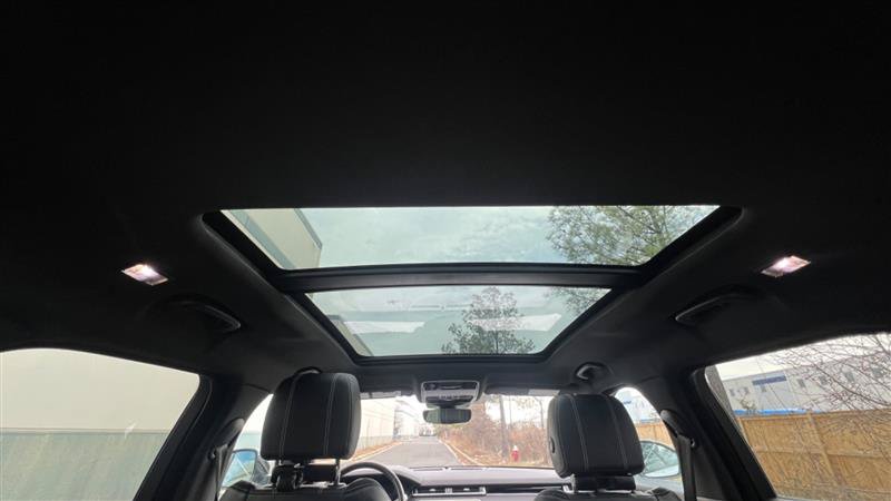 Used 2018 Land Rover Range Rover Velar S AWD/4WD image 66