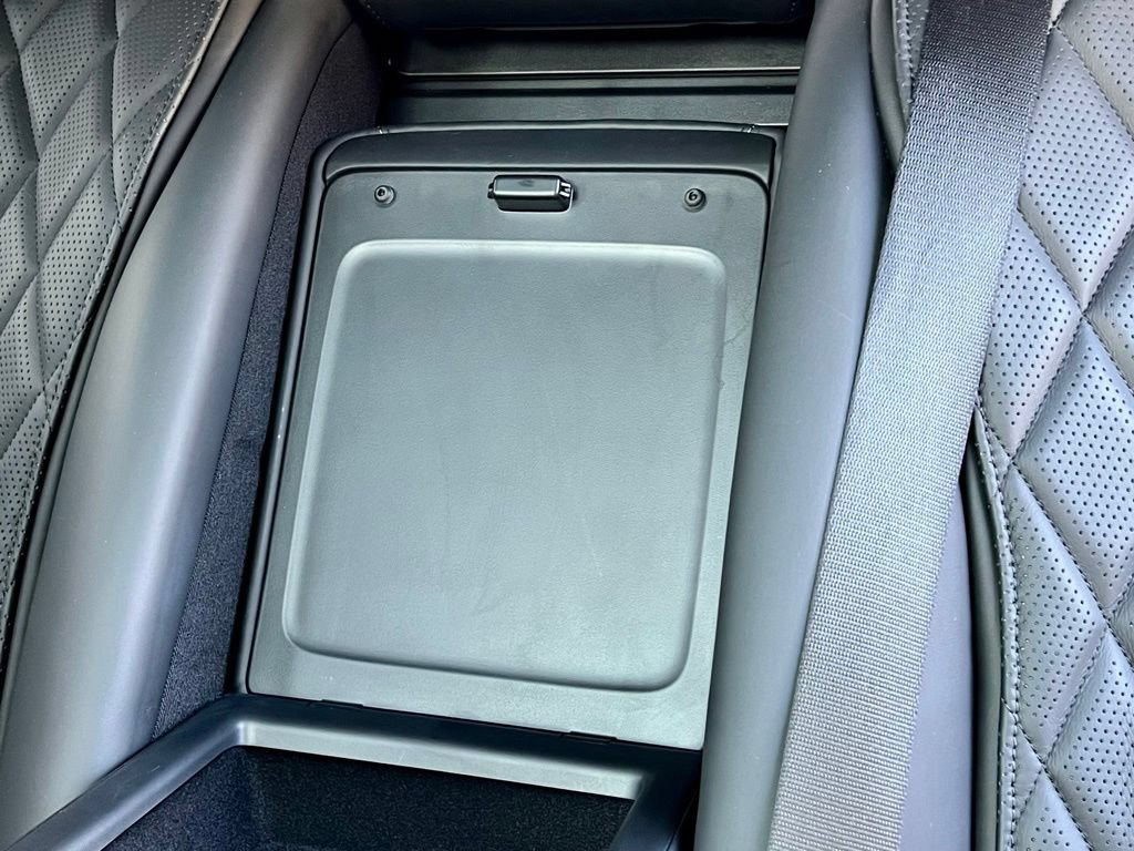 Certified 2022 Mercedes-Benz S 500 4MATIC image 38