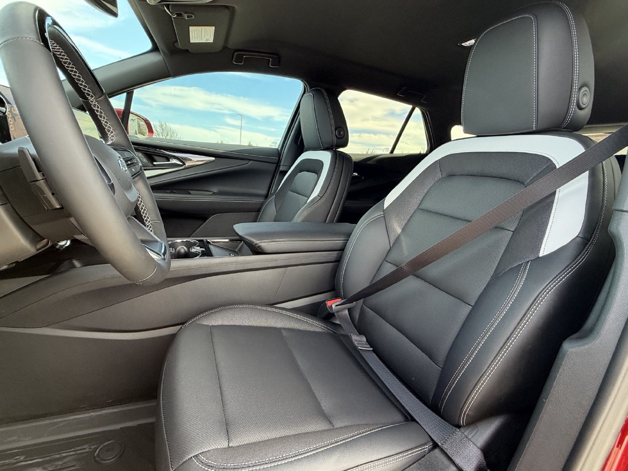 New 2026 Chevrolet Blazer EV LT w/ Super Cruise Package FWD image 21