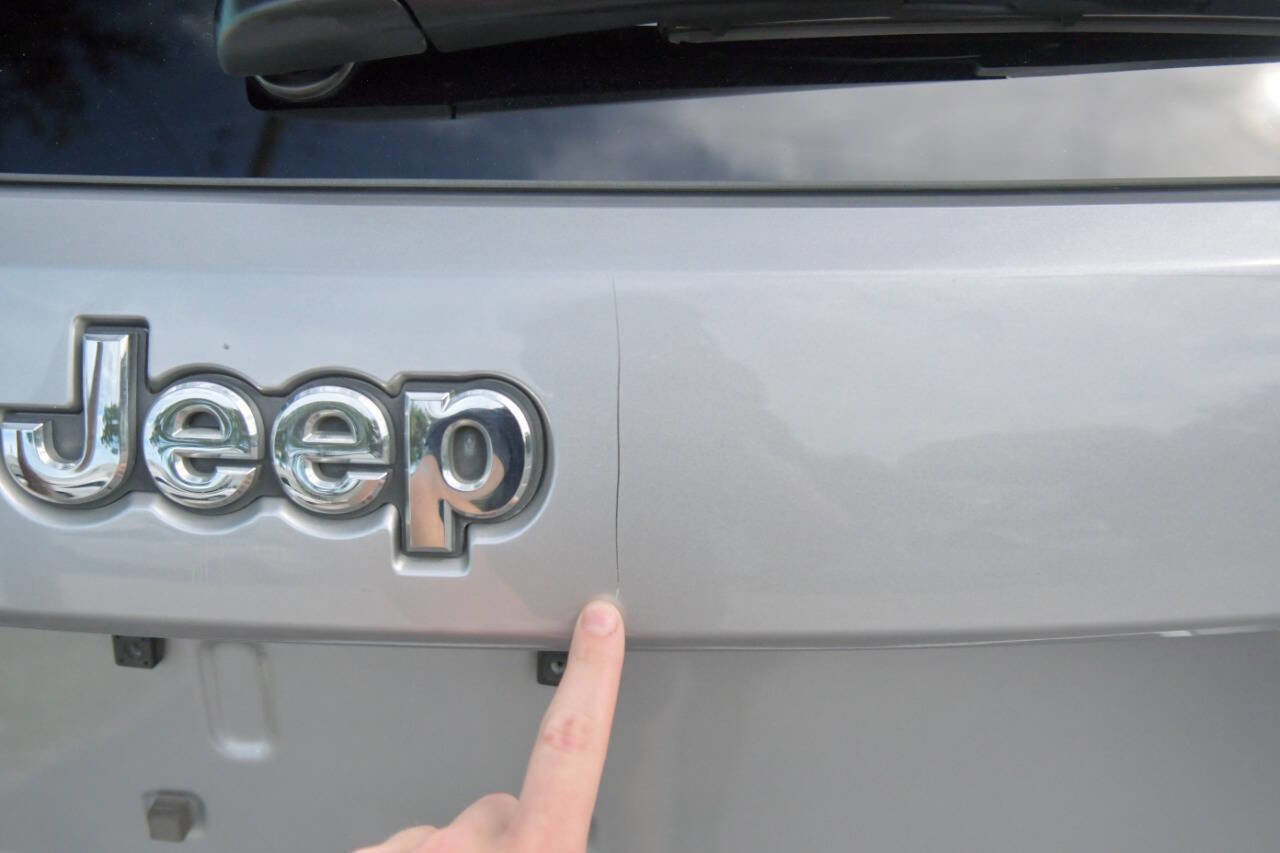 Used 2018 Jeep Grand Cherokee Limited AWD/4WD image 33