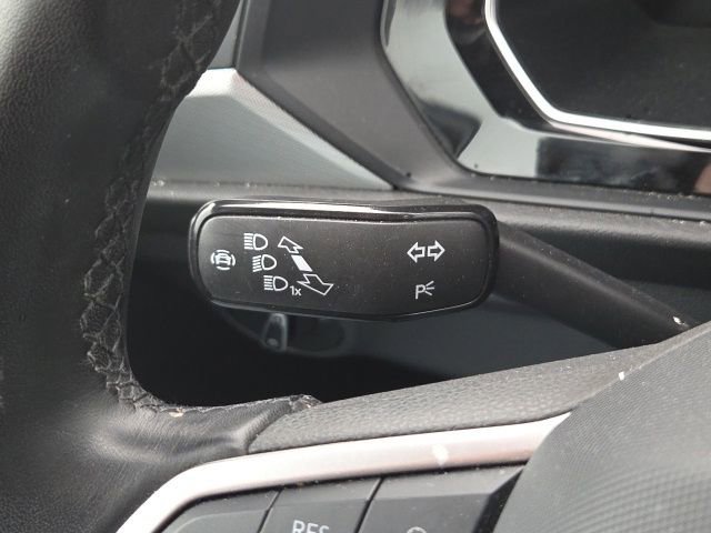 Used 2024 Volkswagen Jetta Sport FWD image 38